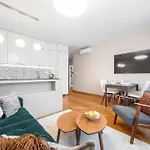 Modern Old Town Apartment Bratislava