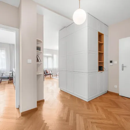 Modern Old Town Appartement